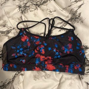 Lululemon sports bra